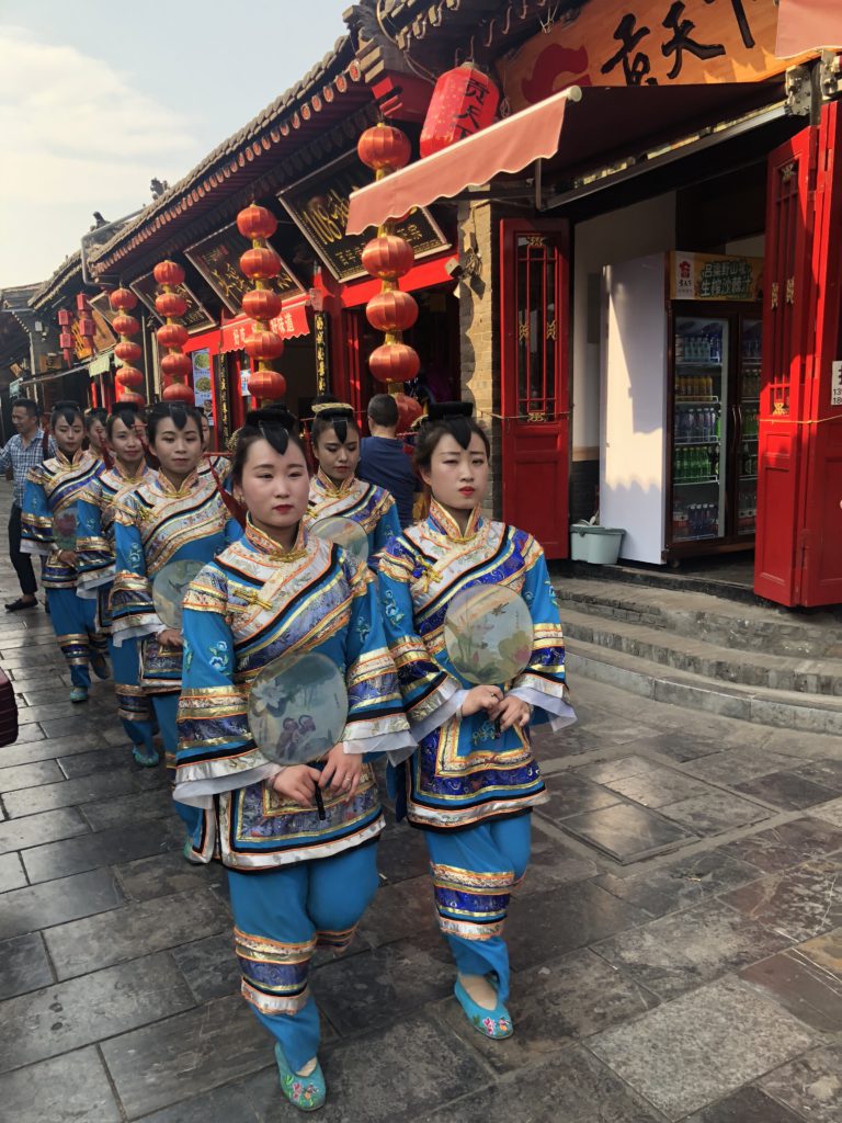 Desfilada a Pingyao a la Xina